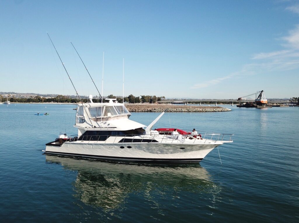 Pre-owned Yachts - Mikelson Yachts