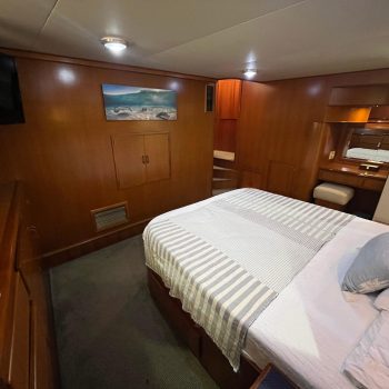 1999-mikelson-long-range-luxury-sportfisher-power-9869523-20250711120905707-1.jpg