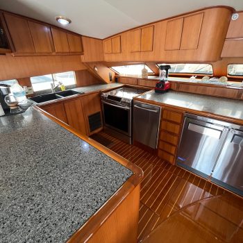1999-mikelson-long-range-luxury-sportfisher-power-9869523-20250711120911924-1.jpg