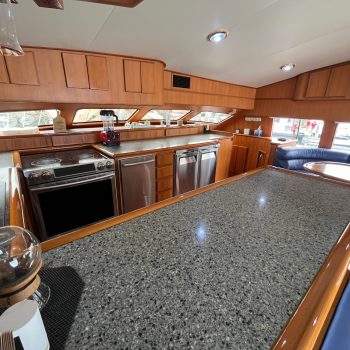 1999-mikelson-long-range-luxury-sportfisher-power-9869523-20250711120914870-1.jpg