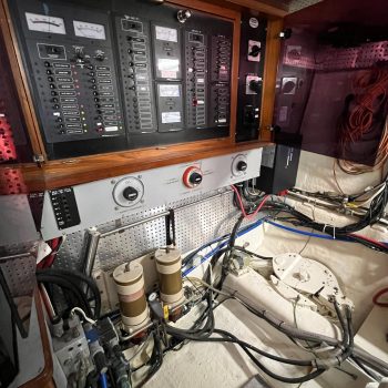 1999-mikelson-long-range-luxury-sportfisher-power-9869523-20250711121159923-1.jpg