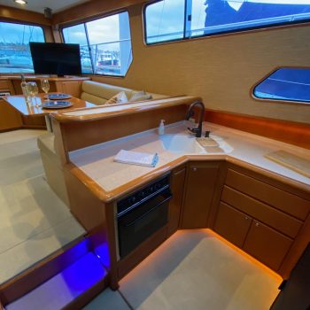 2001-mikelson-luxury-sportfisher-power-9922216-20250825120452219-4.jpg
