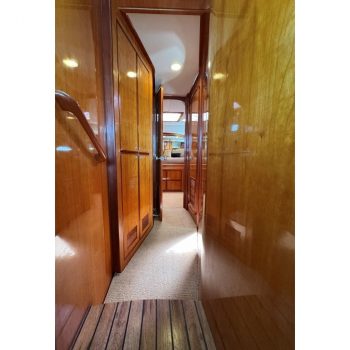 2004 Mikelson 50 Luxury Sportfisher