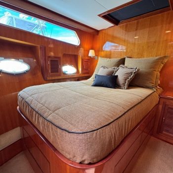 2004 Mikelson 50 Luxury Sportfisher