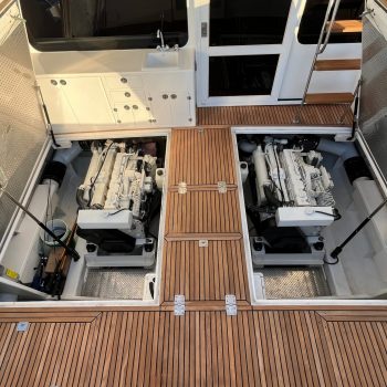2004 Mikelson 50 Luxury Sportfisher