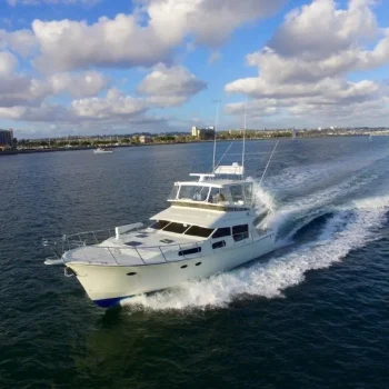 Mikelson50-Yacht-White-Exterior-e1475178554458
