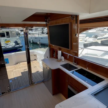 mikelson-maverick-interior-10